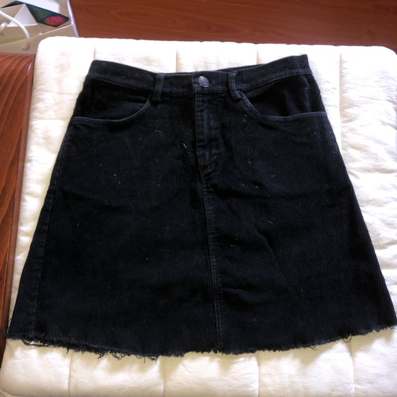 Brandy Melville corduroy skirt - Picture 2 of 3